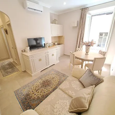 Della Vite 27 Lejlighed Rom